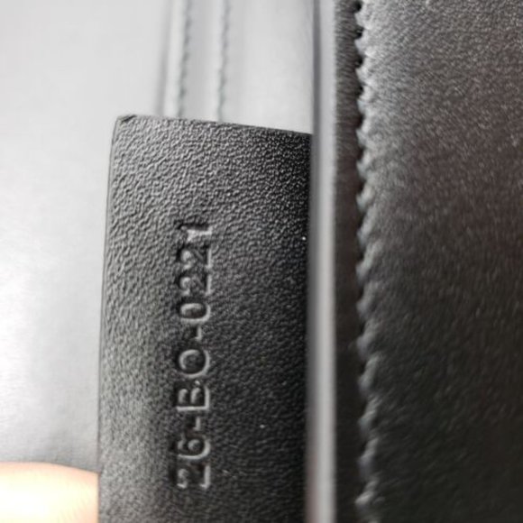 Dior Messenger Crossbody Smooth Leather Lock Bag | Black | NEW - Picture 9 of 9